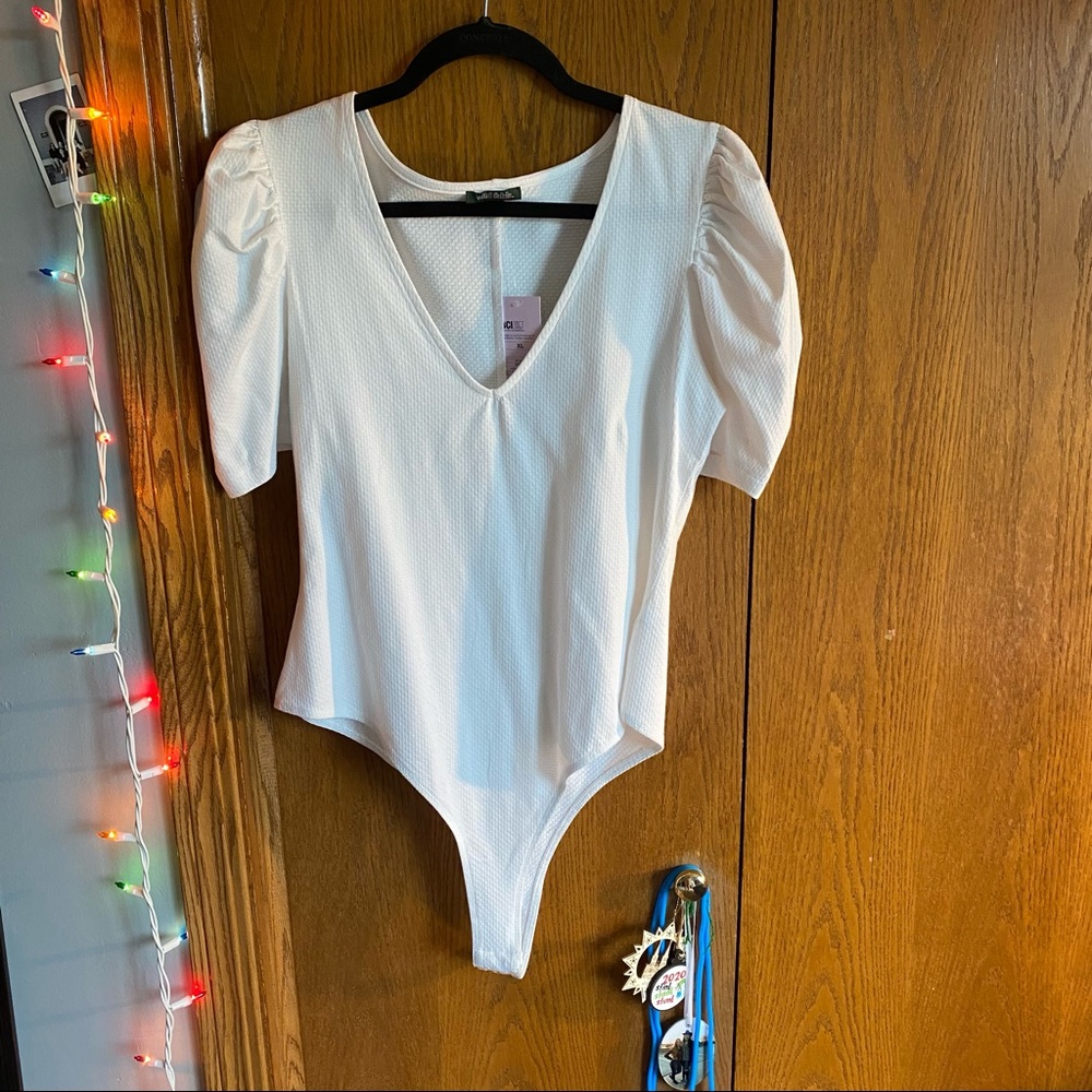 Wild Fable White Puff Sleeve Body Suit